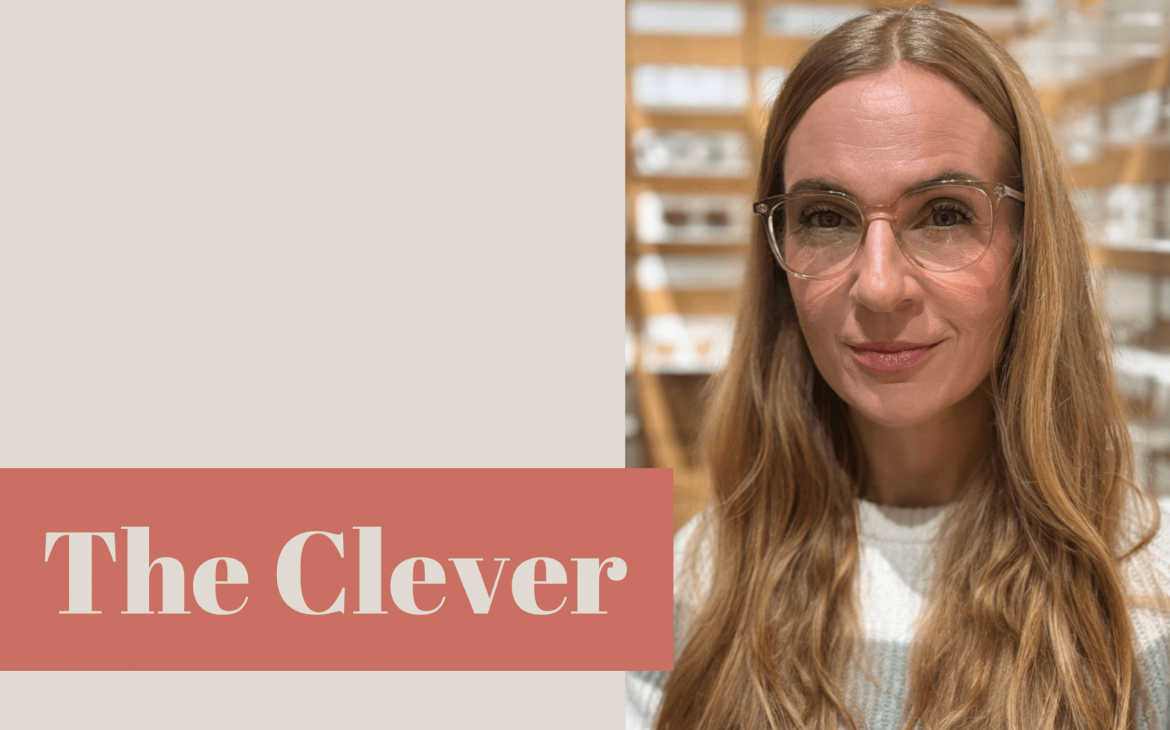 Nachhaltige Brille von VIU: Modell „The Clever“ aus Acetate Renew, schlicht und elegant, handgefertigt in Italien.